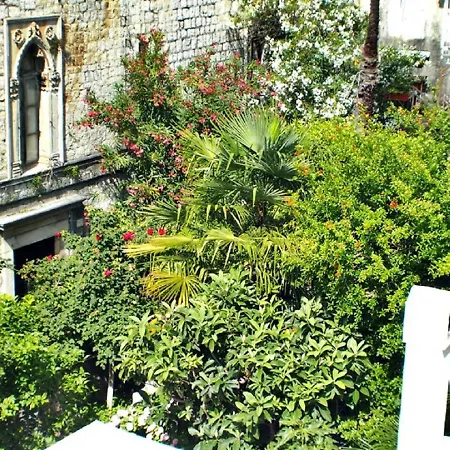 & Stipcic Vendégház 3*