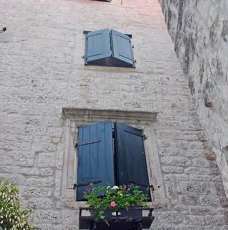 Konukevi & Stipcic Trogir