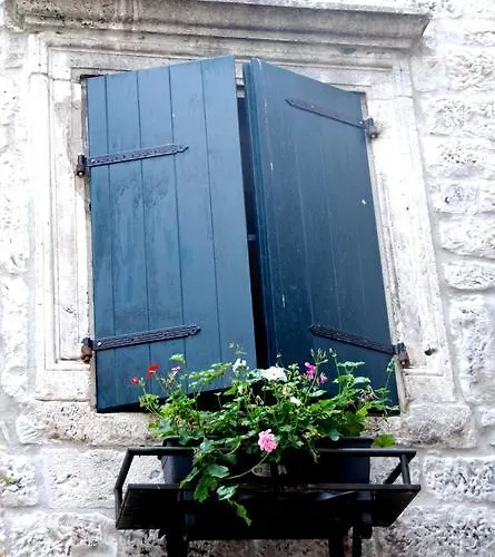 & Stipcic 招待所 3*