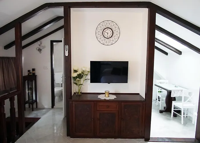 Rooms & Studio Stipcic Pensionat Trogir