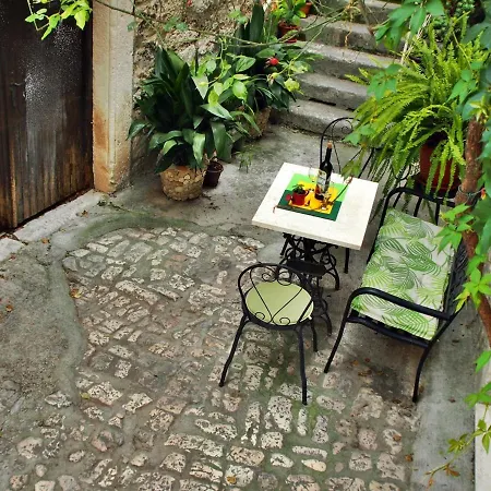 Guest house Rooms & Studio Stipcic