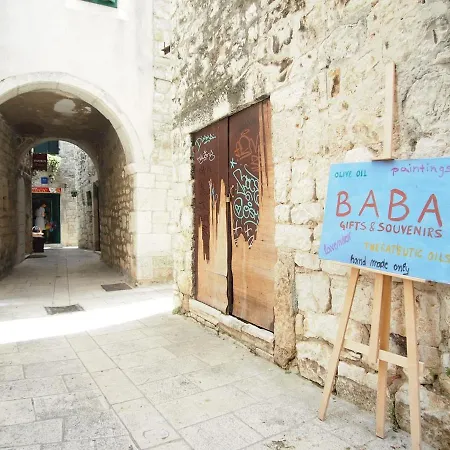 Rooms & Studio Stipcic Guest house 3*