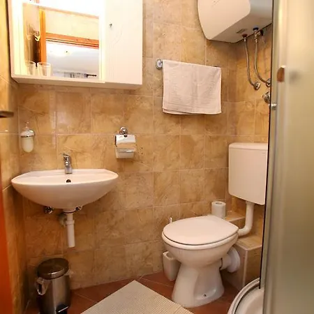 Guest house Rooms & Studio Stipcic