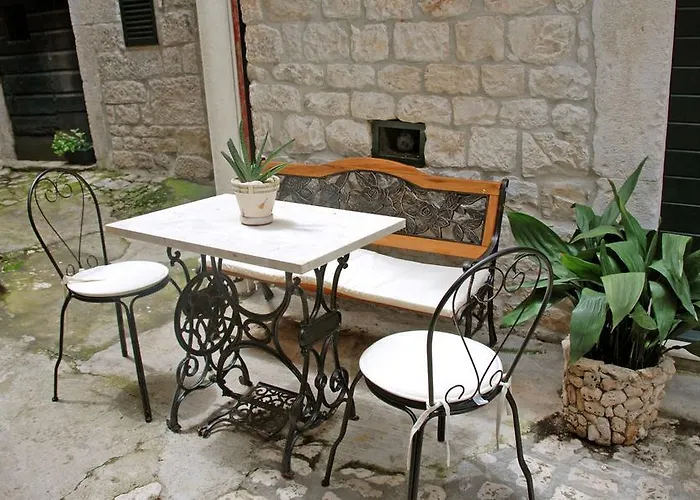 Rooms&studio Stipcic 3* Traù